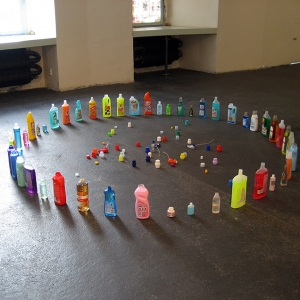 http://www.balambartolome.com/files/gimgs/th-96_96_elemental2007.jpg